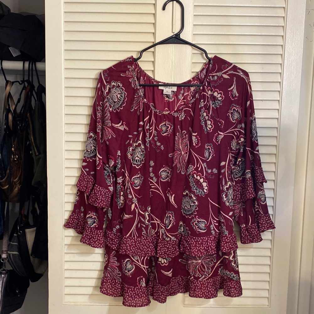 Style&Co bell sleeve blouse